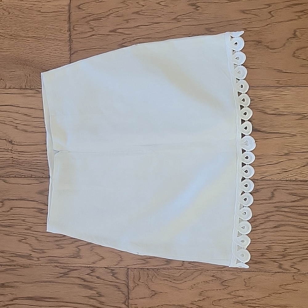 Zara White Linen Mini Skirt NWOT - Picture 3 of 3